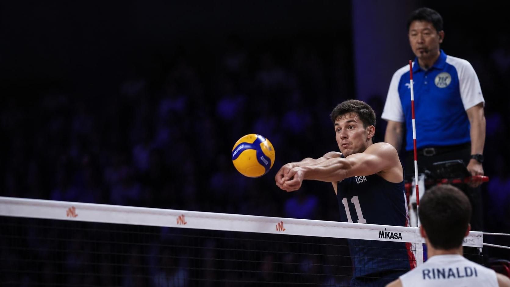 découvrez notre pronostic pour le match italie vs usa du 30 juillet 2026 dans la ligue des nations (vnl). analyse des équipes, statistiques clés et conseils pour parier avec succès.