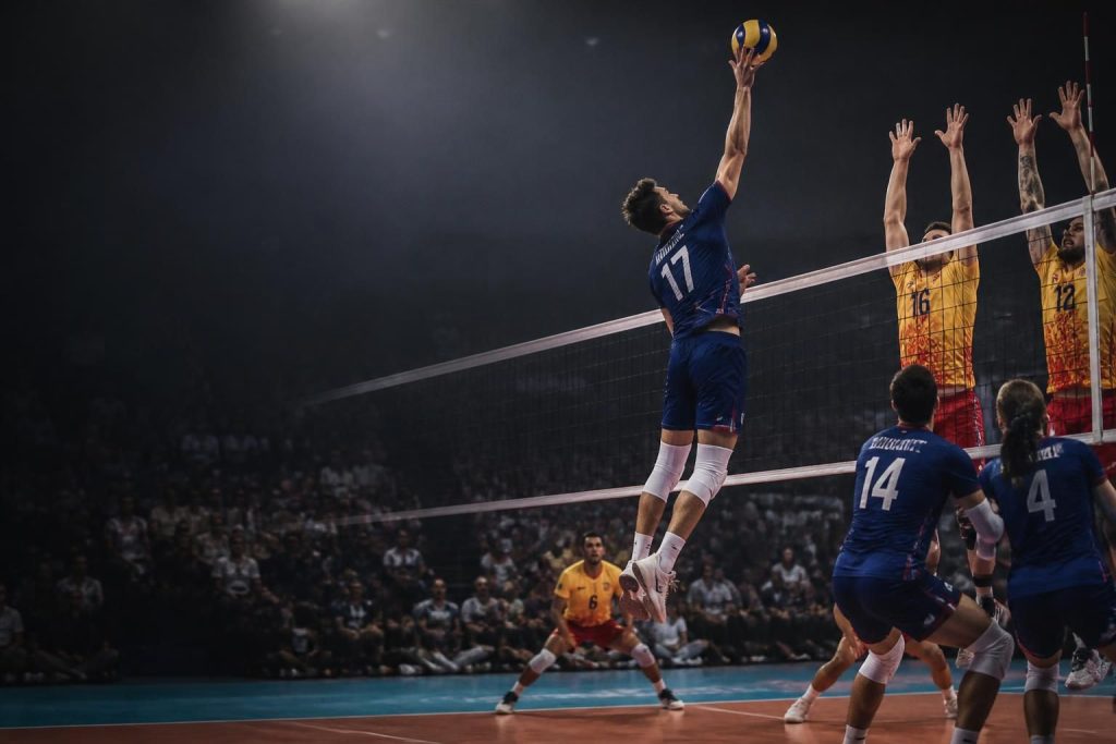 découvrez notre pronostic pour le match france – roumanie du 16 septembre 2026 lors de l'eurovolley masculin. analyse, conseils et aperçu des forces en présence pour parier efficacement.